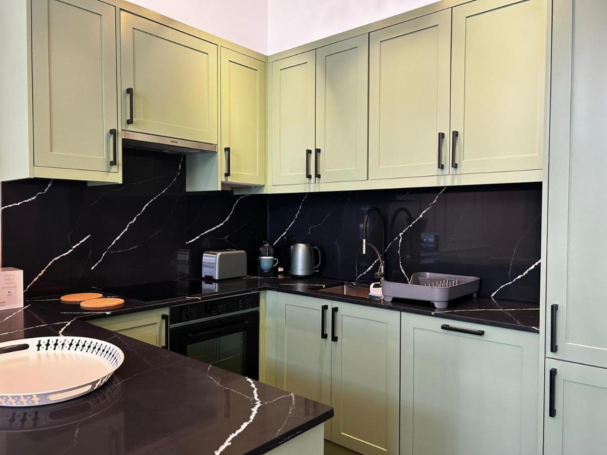 Earl'S Court Luxe Apartment 伦敦 外观 照片